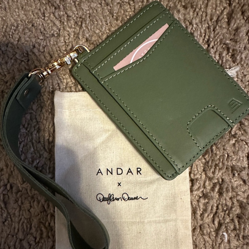 Sold out Andar Denner wallet!